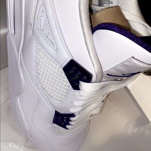 Jordan Retro 4